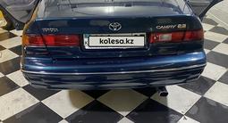 Toyota Camry 1998 годаүшін3 900 000 тг. в Алматы – фото 3