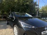 Hyundai Accent 2021 годаүшін7 700 000 тг. в Актобе – фото 3