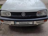 Volkswagen Golf 1993 года за 750 000 тг. в Астана