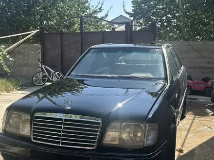 Mercedes-Benz E 230 1991 года за 1 100 000 тг. в Шымкент – фото 3