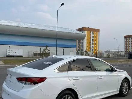 Hyundai Sonata 2017 года за 9 800 000 тг. в Туркестан – фото 6
