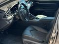 Toyota Camry 2020 года за 11 700 000 тг. в Шымкент – фото 11