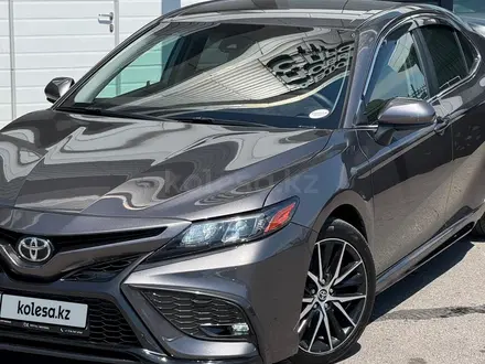 Toyota Camry 2020 года за 11 700 000 тг. в Шымкент – фото 4