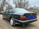 Mercedes-Benz E 230 1990 года за 650 000 тг. в Шаян – фото 4