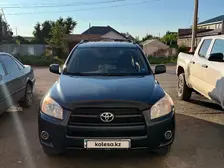Toyota RAV4, 2009