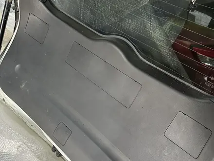 КРЫШКА БАГАЖНИКА РЕСТ RAV4 за 350 000 тг. в Астана – фото 4