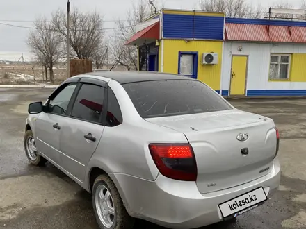 ВАЗ (Lada) Granta 2190 2013 года за 1 400 000 тг. в Актобе – фото 4