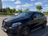 Mercedes-Benz GLE Coupe 400 2017 года за 23 000 000 тг. в Астана