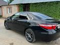 Toyota Camry 2015 года за 7 000 000 тг. в Актобе – фото 9