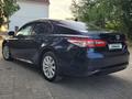 Toyota Camry 2020 годаүшін12 200 000 тг. в Актобе – фото 4