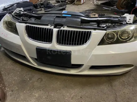 Бампер бмв е90 bmw e90 за 100 000 тг. в Астана