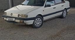 Volkswagen Passat 1992 годаүшін1 250 000 тг. в Тараз