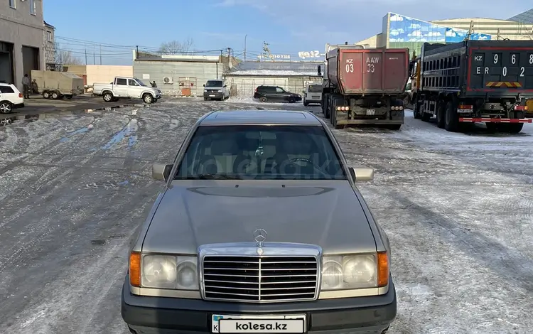 Mercedes-Benz E 200 1992 годаүшін2 100 000 тг. в Кокшетау