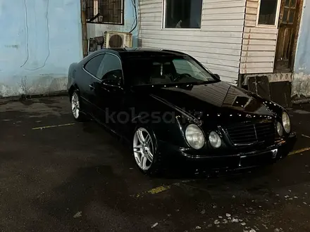 Mercedes-Benz CLK 230 1999 года за 2 350 000 тг. в Алматы – фото 4
