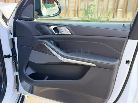 BMW X7 2021 года за 40 000 000 тг. в Астана – фото 17