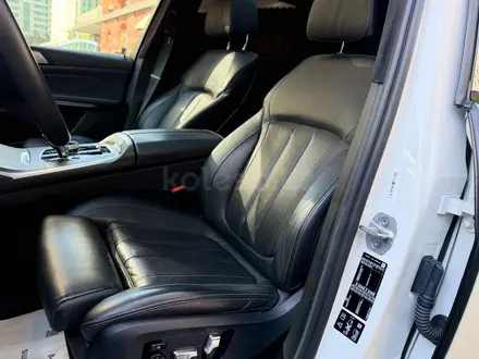 BMW X7 2021 года за 40 000 000 тг. в Астана – фото 16