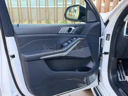 BMW X7 2021 года за 40 000 000 тг. в Астана – фото 25