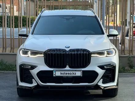 BMW X7 2021 года за 40 000 000 тг. в Астана – фото 2