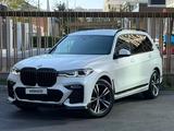 BMW X7 2021 года за 40 000 000 тг. в Астана