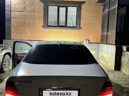 Mercedes-Benz S 320 2002 года за 4 500 000 тг. в Айтеке би – фото 9