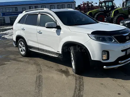 Kia Sorento 2014 года за 10 000 000 тг. в Уральск – фото 2