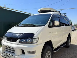 Mitsubishi Delica