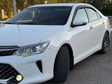 Toyota Camry 2015 годаүшін12 000 000 тг. в Экибастуз – фото 2