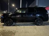 Toyota 4Runner 2021 годаүшін16 500 000 тг. в Атырау – фото 4