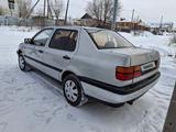 Volkswagen Vento 1993 годаfor1 400 000 тг. в Костанай – фото 5