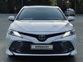 Toyota Camry 2018 года за 16 200 000 тг. в Алматы – фото 11