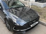 Hyundai Sonata 2020 года за 10 500 000 тг. в Астана – фото 3