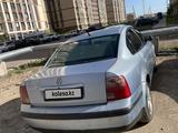 Volkswagen Passat 2000 года за 1 250 000 тг. в Астана – фото 2
