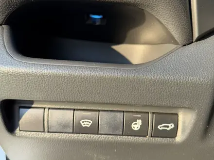 Toyota RAV4 2019 года за 12 900 000 тг. в Актобе – фото 16