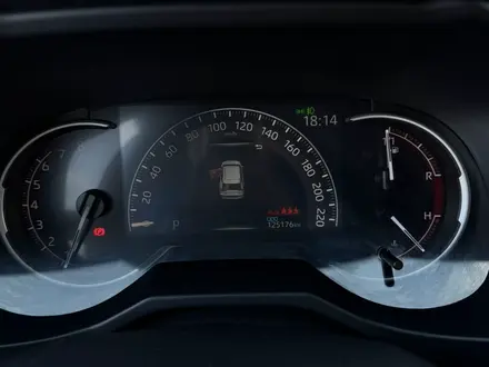 Toyota RAV4 2019 года за 12 900 000 тг. в Актобе – фото 10