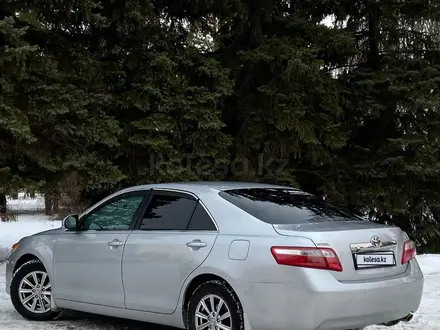 Toyota Camry 2011 года за 8 500 000 тг. в Костанай – фото 2