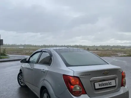 Chevrolet Aveo 2014 года за 2 800 000 тг. в Астана – фото 4