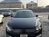 Volkswagen Passat 2015 годаfor8 200 000 тг. в Шымкент