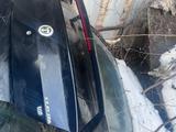 Крышка багажника на Hyundai Tuscani, тускани за 40 000 тг. в Алматы – фото 2