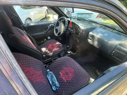 Volkswagen Passat 1996 года за 1 300 000 тг. в Караганда – фото 2
