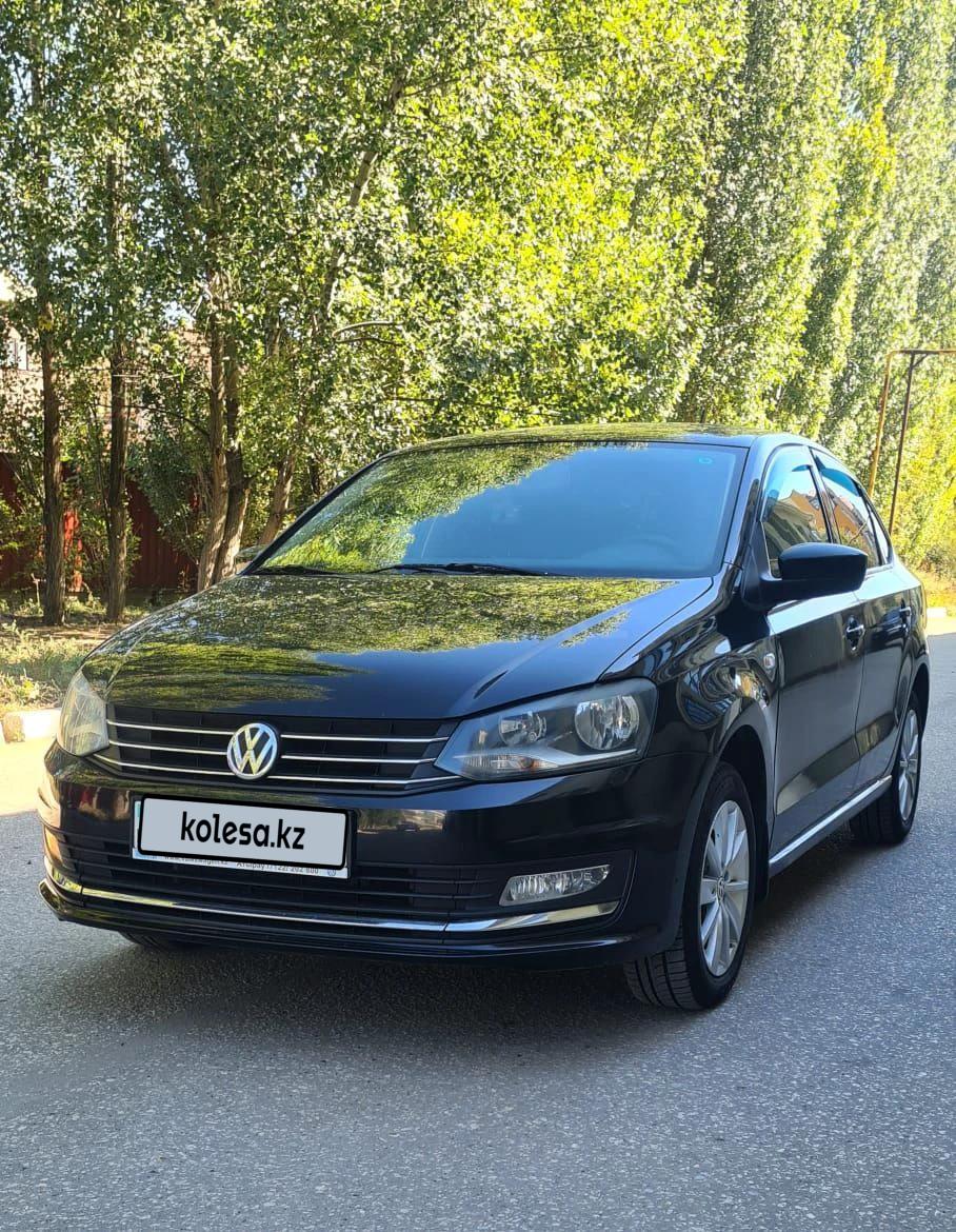 Volkswagen Polo 2015 г.