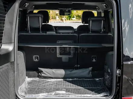 Mercedes-Benz G 63 AMG 2025 года за 155 000 000 тг. в Астана – фото 16