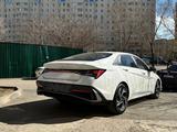 Hyundai Elantra 2022 года за 10 000 000 тг. в Уральск – фото 4