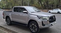 Toyota Hilux 2022 года за 20 900 000 тг. в Алматы – фото 2