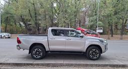 Toyota Hilux 2022 года за 20 900 000 тг. в Алматы – фото 3