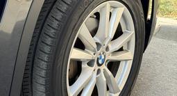 Оригинальные диски R18 от BMW X5 F15 за 220 000 тг. в Тараз – фото 3