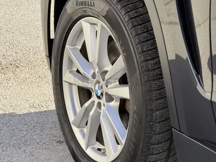 Оригинальные диски R18 от BMW X5 F15 с комплектами покрышек за 180 000 тг. в Тараз – фото 3