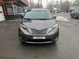 Toyota Sienna 2017 годаүшін17 700 000 тг. в Алматы