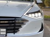 Hyundai Sonata 2021 года за 12 999 000 тг. в Алматы