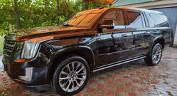 Cadillac Escalade 2019 года за 33 000 000 тг. в Актобе