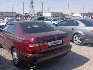 Toyota Carina E